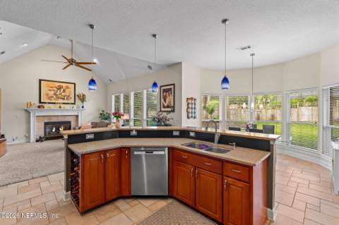 11627 Sherborne Circle, Jacksonville FL - photo 20 of 50