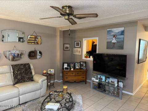 9445 Genna Trace Trail, Jacksonville FL - photo 8 of 11