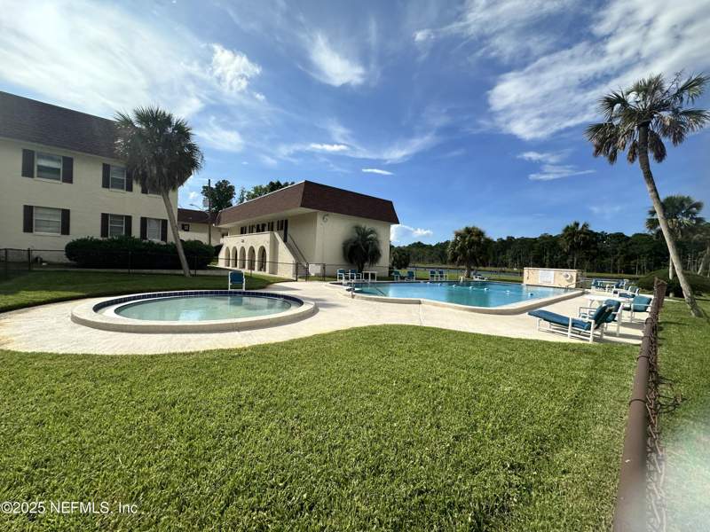 3 bedroom Condominium at 1644 El Camino Road #5, Southbrook Condo, Jacksonville — photo 3