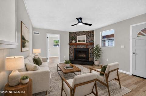 154 Venus Lane, Orange Park FL - photo 19 of 89