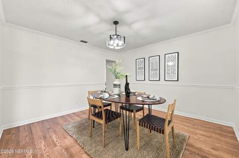 6311 Whispering Oaks Drive, Jacksonville FL - photo 8 of 56