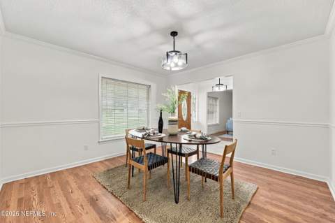 6311 Whispering Oaks Drive, Jacksonville FL - photo 10 of 56