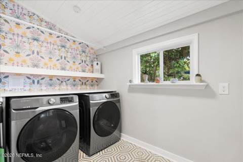 2963 Collier Avenue, Jacksonville FL - photo 14 of 23