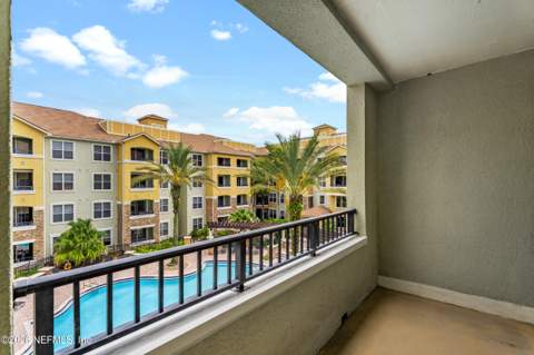 8539 Gate Parkway #9328, Jacksonville FL - photo 21 of 48