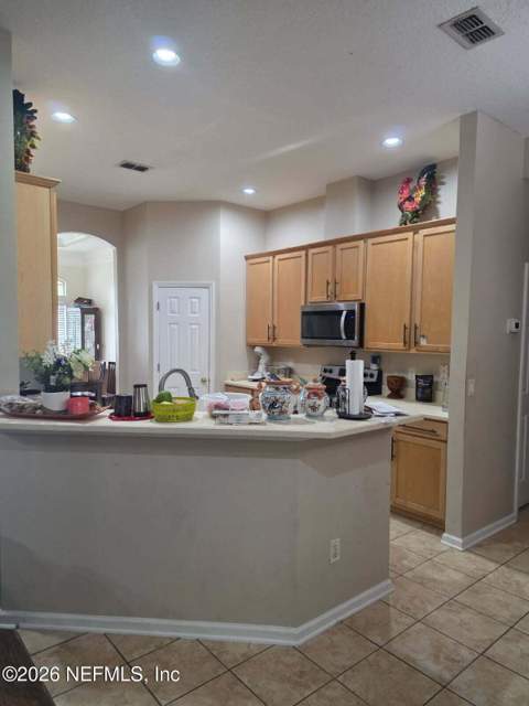 7811 E Chase Meadows Drive, Jacksonville FL - photo 12 of 26