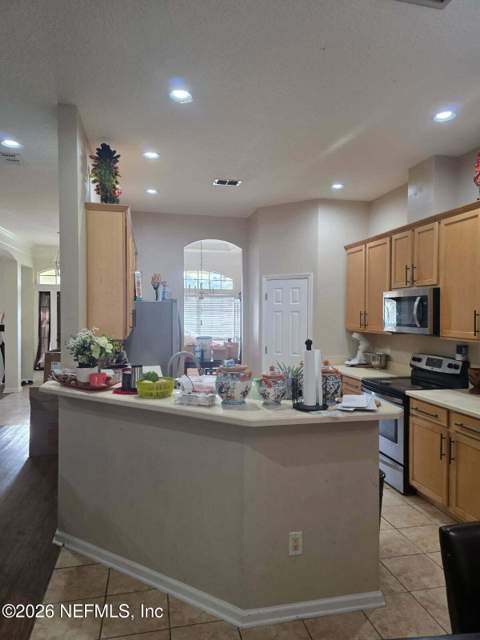 7811 E Chase Meadows Drive, Jacksonville FL - photo 13 of 26