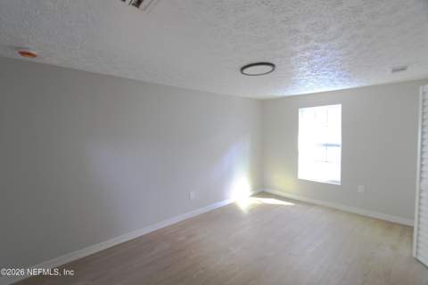 1109 Lake Shore, Jacksonville FL - photo 7 of 31
