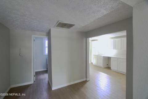 1109 Lake Shore, Jacksonville FL - photo 10 of 31