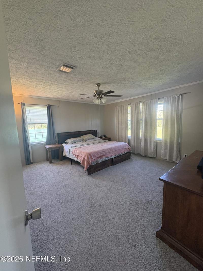 3 bedroom Single Family Residence at 11880 Clet Harvey Road, Glen St. Mary, Glen St. Mary — photo 5