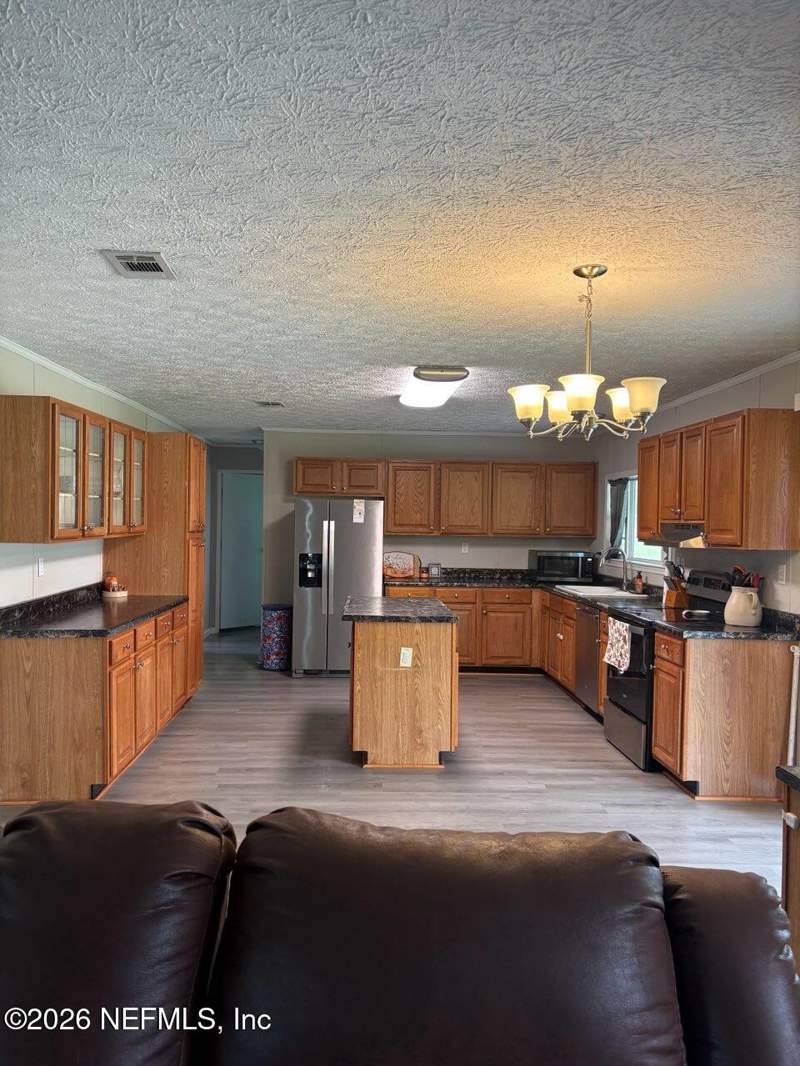 3 bedroom Single Family Residence at 11880 Clet Harvey Road, Glen St. Mary, Glen St. Mary — photo 2