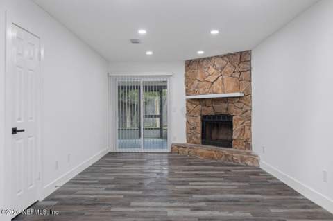 2668 Sunrise Village Drive #B, Orange Park FL - photo 7 of 35