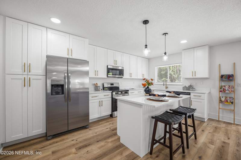 4 bedroom Single Family Residence at 9749 Hazel Lake Drive, Plum Tree, Jacksonville — photo 4
