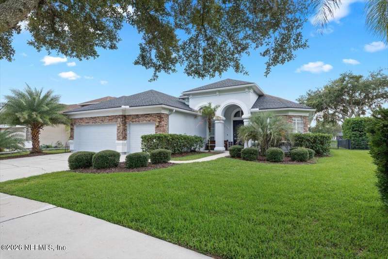 4 bedroom Single Family Residence at 14410 E Cherry Lake Drive, Bartram Springs, Jacksonville — photo 4