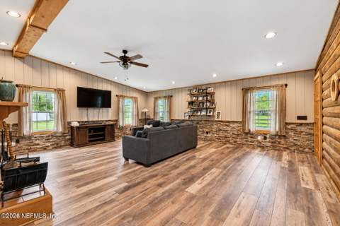 5200 Morse Avenue, Jacksonville FL - photo 10 of 26