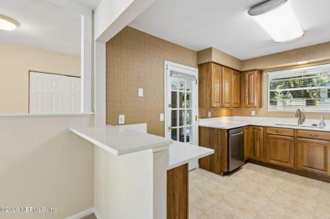 4242 Ortega Boulevard #18, Jacksonville FL - photo 14 of 30