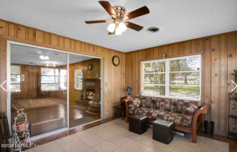 105 Paradise Circle, Crescent City FL - photo 15 of 60