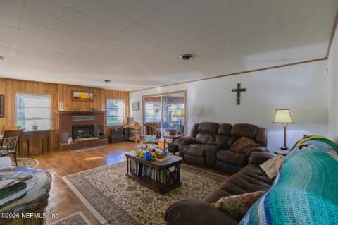 105 Paradise Circle, Crescent City FL - photo 6 of 60