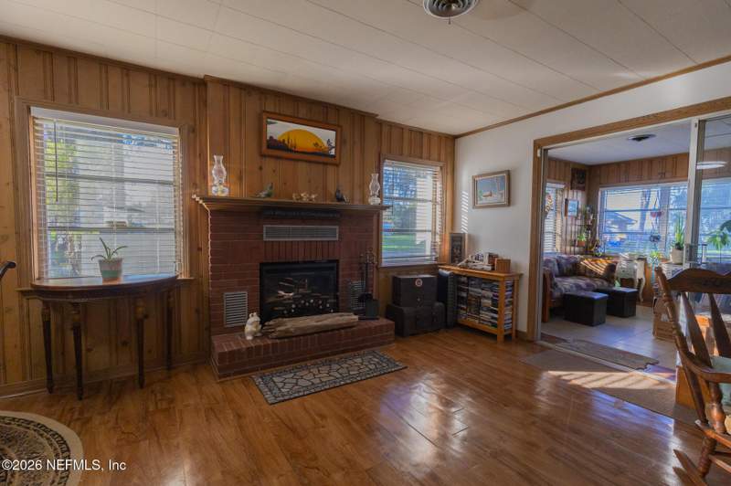 2 bedroom Single Family Residence at 105 Paradise Circle, Paradise Shores, Crescent City — photo 4