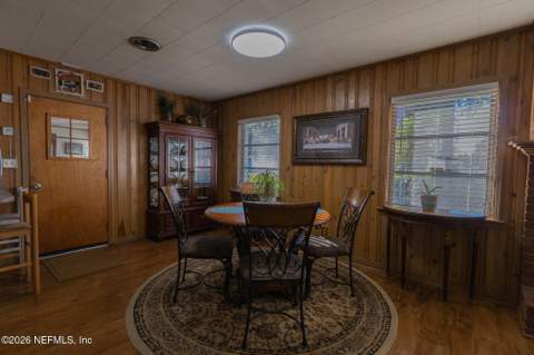 105 Paradise Circle, Crescent City FL - photo 10 of 60
