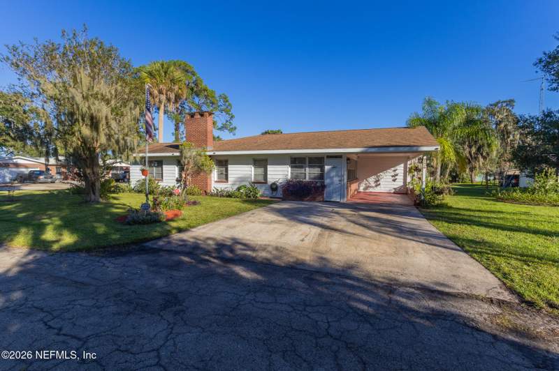 2 bedroom Single Family Residence at 105 Paradise Circle, Paradise Shores, Crescent City — photo 2