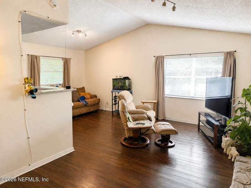 3 bedroom Single Family Residence at 8613 Beechfern Lane, Argyle Forest Villag, Jacksonville — photo 5