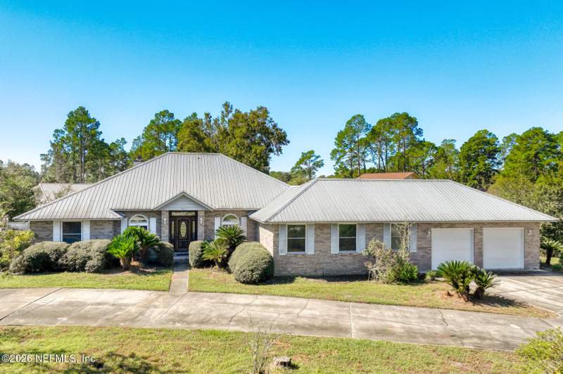 4 bedroom Single Family Residence at 100 Sherri Lane, Colonial Pines, Palatka — photo 2