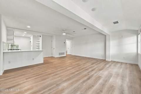 360 Tidewater Drive, Jacksonville FL - photo 10 of 67