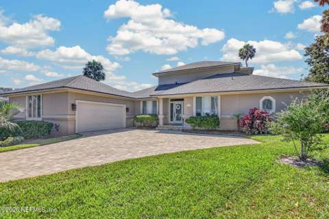 2206 Laughing Gull Circle, Atlantic Beach FL - photo 7 of 146