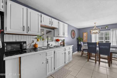 6408 Swarthmore Drive, Keystone Heights FL - photo 17 of 49