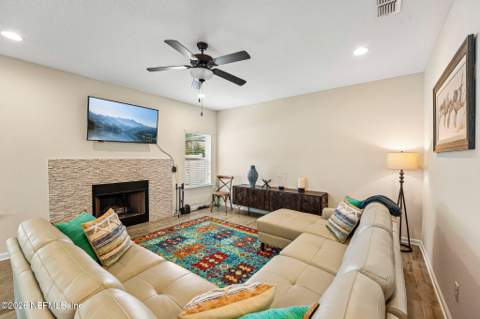 97150 Harbor Concourse Circle, Fernandina Beach FL - photo 10 of 45