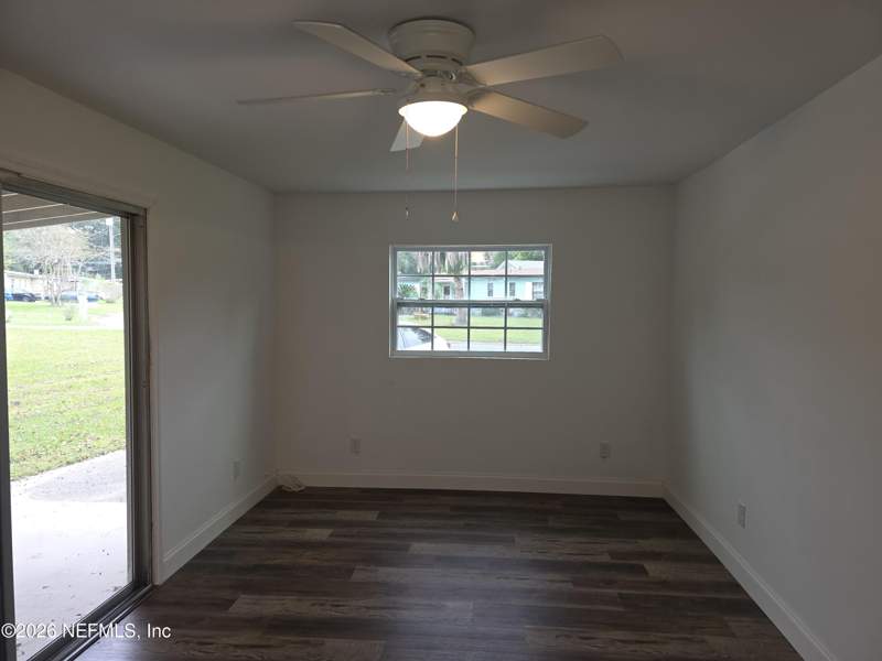 3 bedroom Single Family Residence at 8815 Macarthur Court, Jacksonville, Jacksonville — photo 4