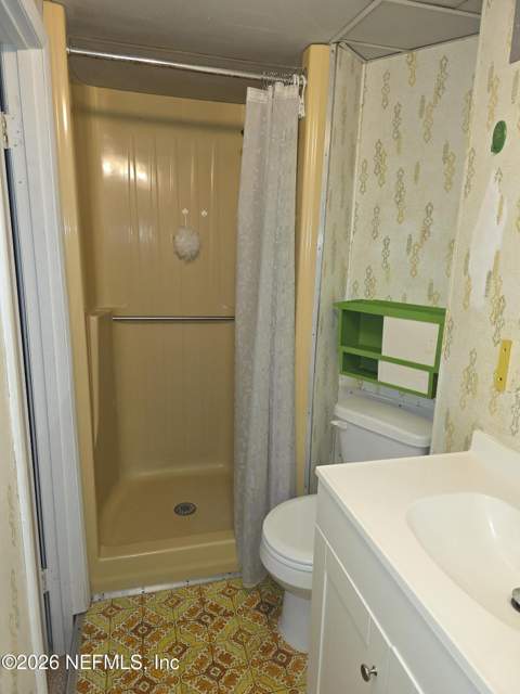 8815 Macarthur Court, Jacksonville FL - photo 10 of 11