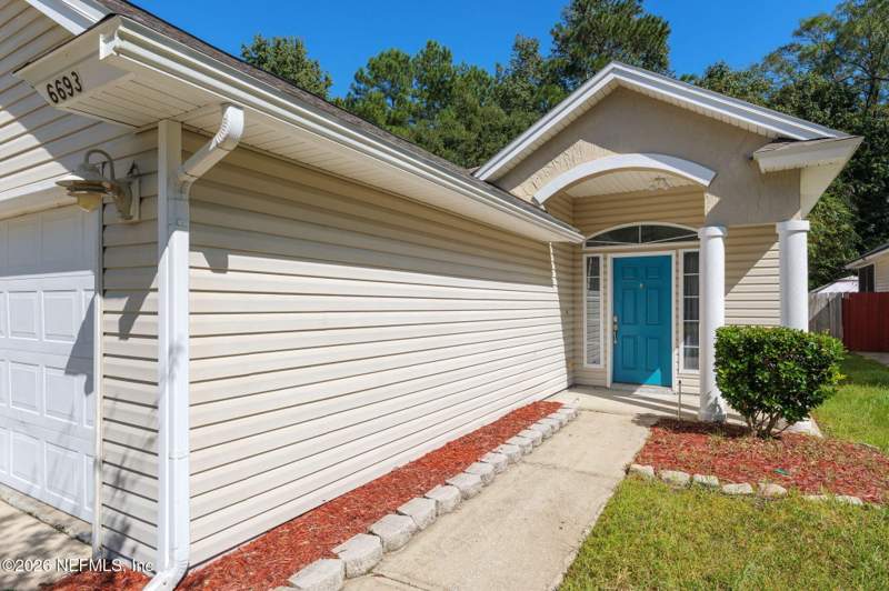 3 bedroom Single Family Residence at 6693 Morse Glen Lane, Morse Glen, Jacksonville — photo 5