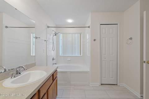 6693 Morse Glen Lane, Jacksonville FL - photo 19 of 24