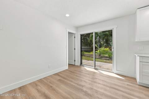 936 Fruitwood Drive, Jacksonville FL - photo 19 of 52