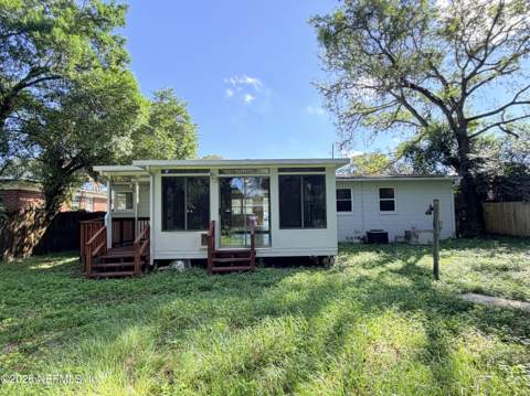 2406 Ligustrum Road, Jacksonville FL - photo 16 of 18