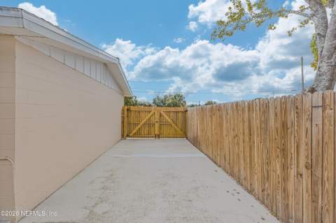 10731 Luana Drive, Jacksonville FL - photo 23 of 27
