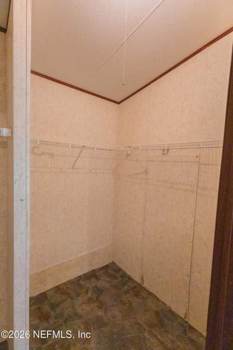 4107 Silver Lake Drive, Palatka FL - photo 14 of 41