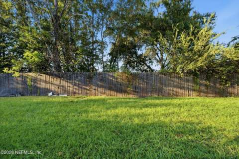 8545 N Devoe Avenue, Jacksonville FL - photo 20 of 25
