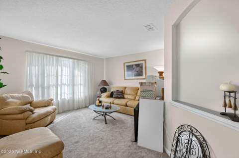 12048 Collins Creek Drive, Jacksonville FL - photo 13 of 31