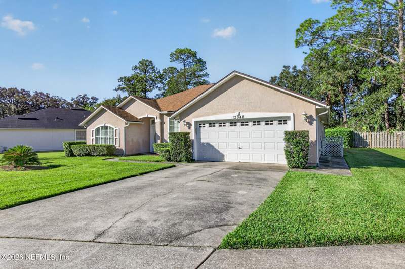 3 bedroom Single Family Residence at 12048 Collins Creek Drive, Sweetwater Creek South, Jacksonville — photo 3