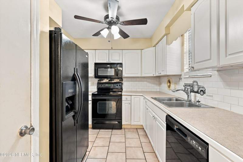3 bedroom Condominium at 1609 El Camino Road #2, Southbrook Condo, Jacksonville — photo 5