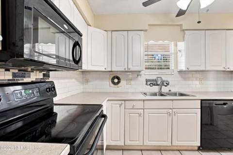 1609 El Camino Road #2, Jacksonville FL - photo 12 of 32