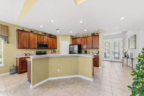 3678 Victoria Lakes Drive, Jacksonville FL - photo 7 of 34