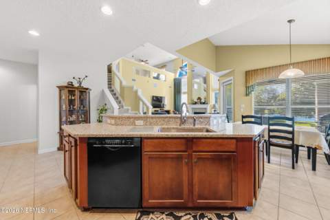 3678 Victoria Lakes Drive, Jacksonville FL - photo 9 of 34