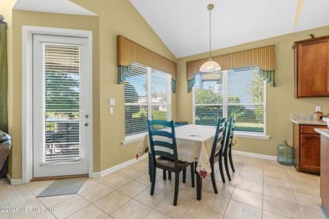 3678 Victoria Lakes Drive, Jacksonville FL - photo 10 of 34