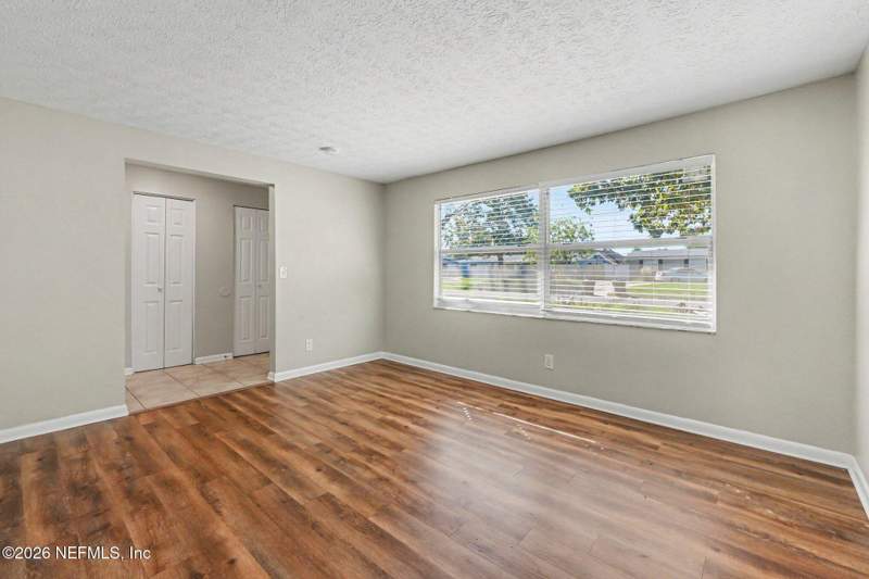 3 bedroom Single Family Residence at 553 Clermont Avenue, Bellair, Orange Park — photo 4