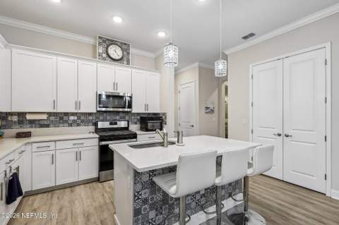 4400 Sun Lily Court, Jacksonville FL - photo 9 of 26