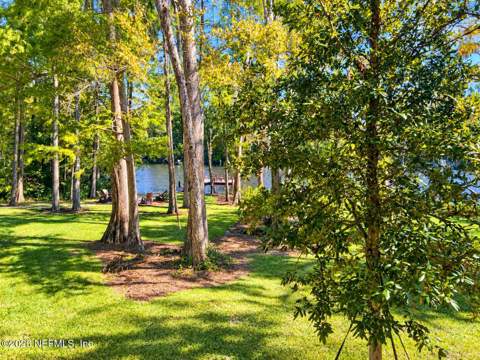 8861 Amalfi Court, Jacksonville FL - photo 19 of 52