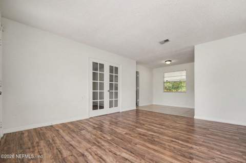355 Aquarius Concourse, Orange Park FL - photo 6 of 32